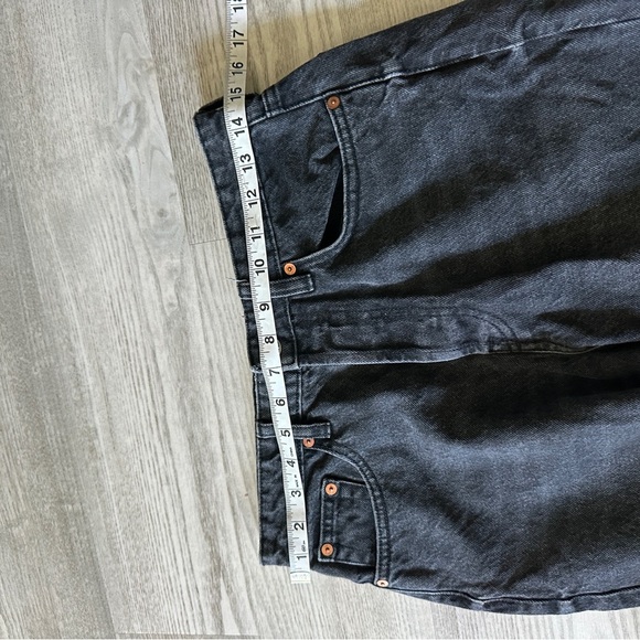 Zara Gray Button Fly Ankle Crop Jeans with Raw Hem 6 - Picture 9 of 12